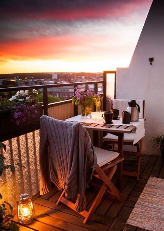 How to Make Your Balcony Look Cozy Arts and Classy