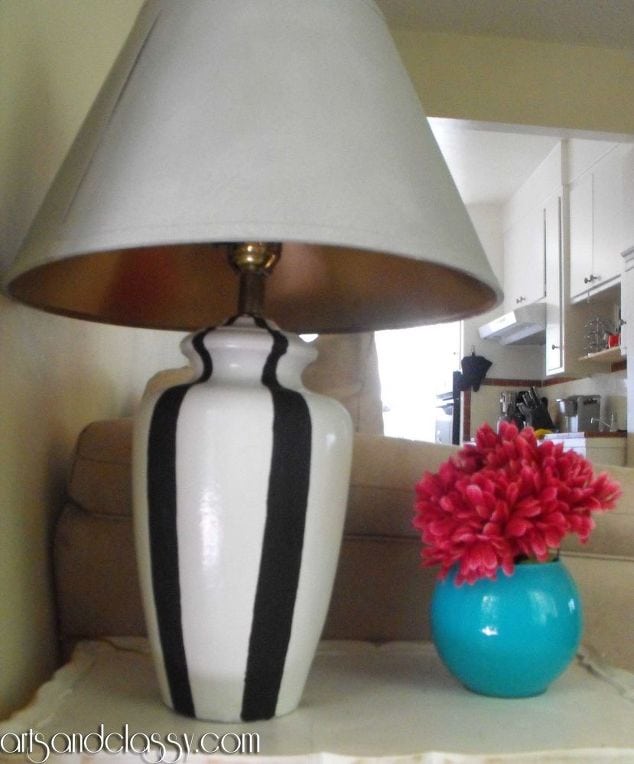 Do It Yourself Goodwill Table Lamp Makeover