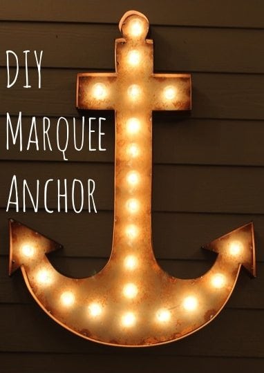 Falling in Love with DIY Marquee Lighting Projects! Here is a round up of some amazing Marquee lighting projects via www.artsandclassy.com