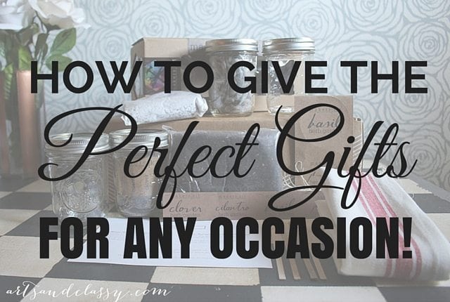 How To Give The Perfect Gift This Holiday Season!