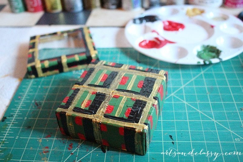 DIY Holiday Ornament Project Tutorial