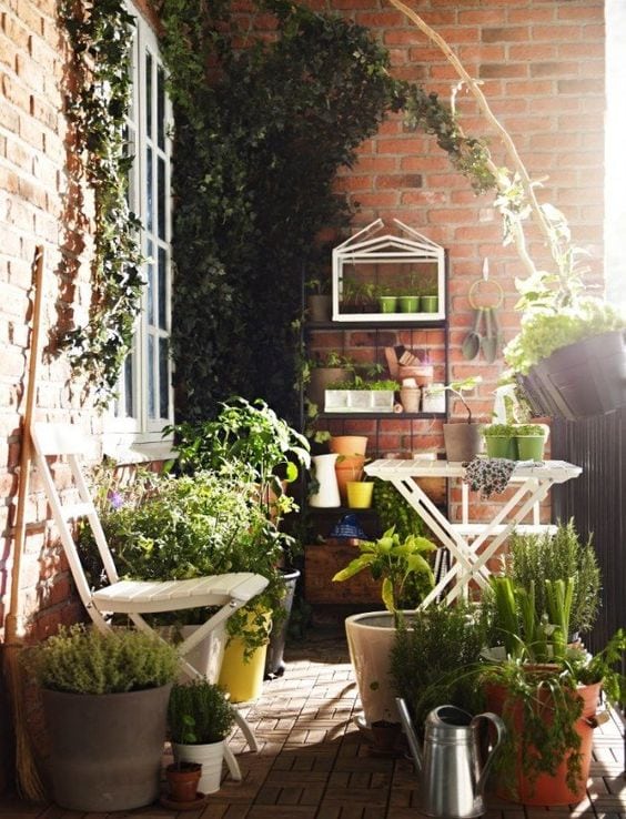 DIY Ideas for Creating a Small Urban Balcony Garden