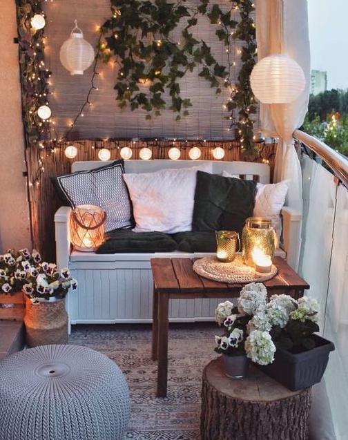 9 Simple Apartment Balcony Decor Tips To Make a Cozy Space – Arts and ...