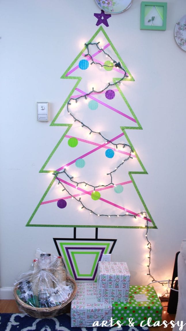 13 Creative ways to build a Christmas tree in small apartments