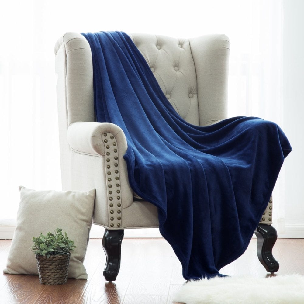 25 Of The Best Throw Blankets Which Is Best For Your Home? Arts and