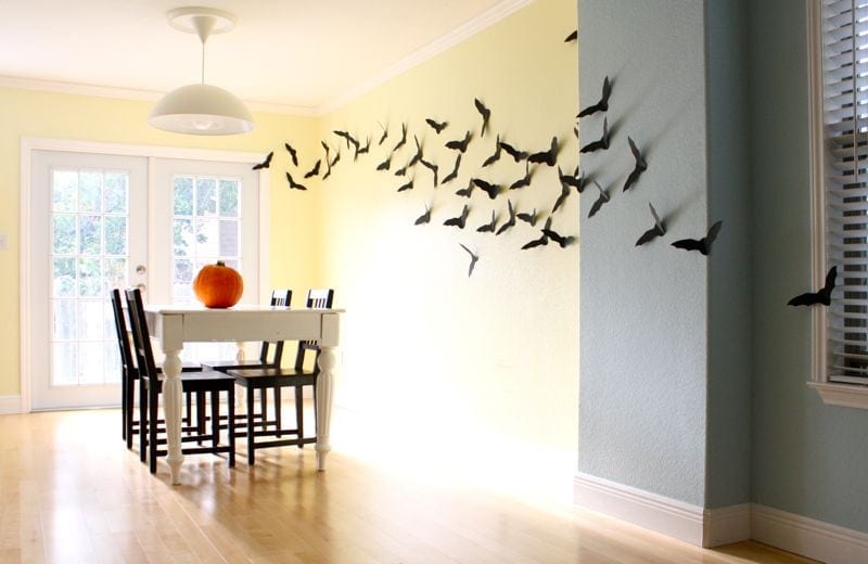 15 Halloween Decorating DIY Projects on a Budget + FREE Printables