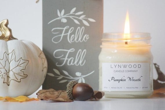 Get your home ready for Fall with these 21 budget-friendly and cozy Fall decor ideas! From easy DIY Fall wreaths to mantel decorating ideas, there's something for everyone. So get inspired and start decorating for Fall! fall decor ideas, fall decorating ideas, fall decor ideas for the home, fall decor ideas for living room, fall decor ideas for apartments, fall decorations ideas