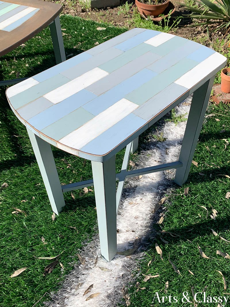How to Chalk Paint a Table Set