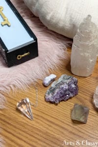 Quartz Crystals for Healing DIY Storage Tutorial – Arts and Classy