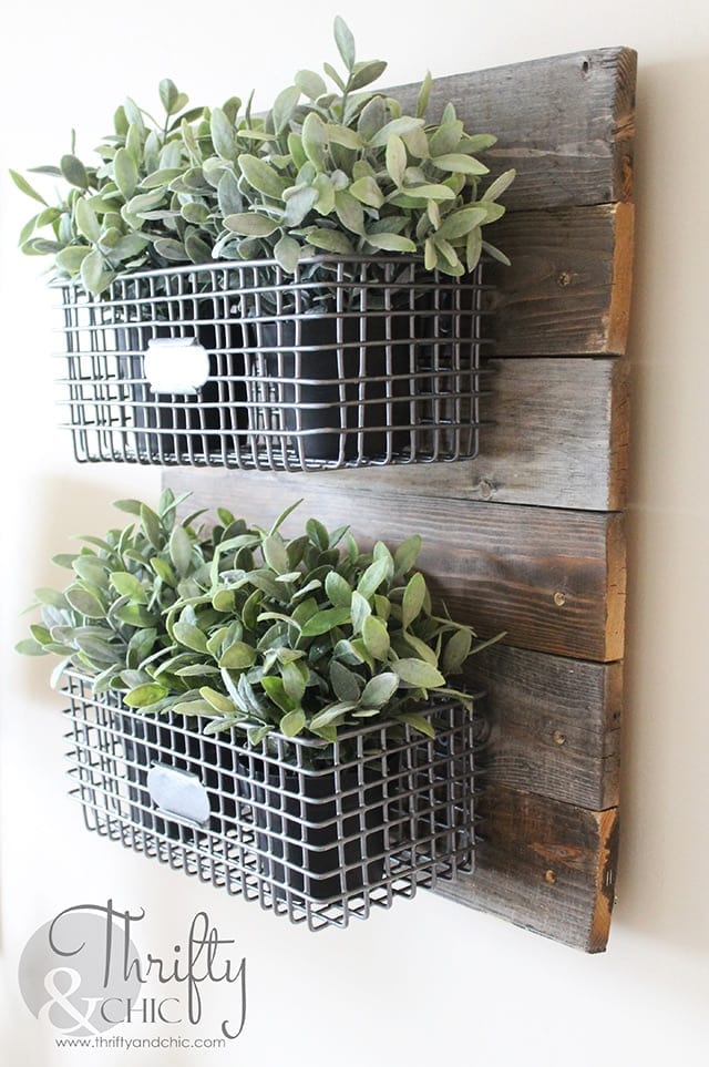 https://www.artsandclassy.com/wp-content/uploads/2019/07/farmhouse-wire-baskets.jpg