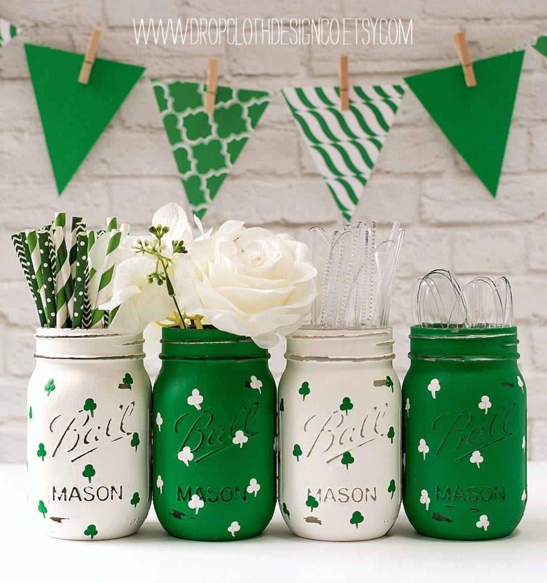 Check out these amazing St. Patricks Day Decorations Decor Ideas for your home! You can decorate your home on even the smallest of budgets. 