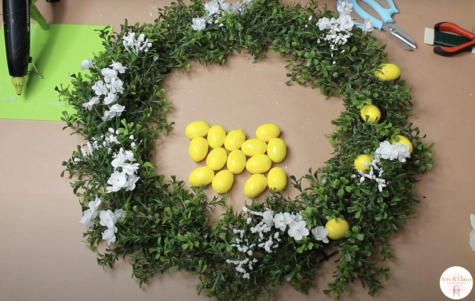 How To Make A Lemon Wreath For The Front Door (Budget Friendly) - Adding Lemons