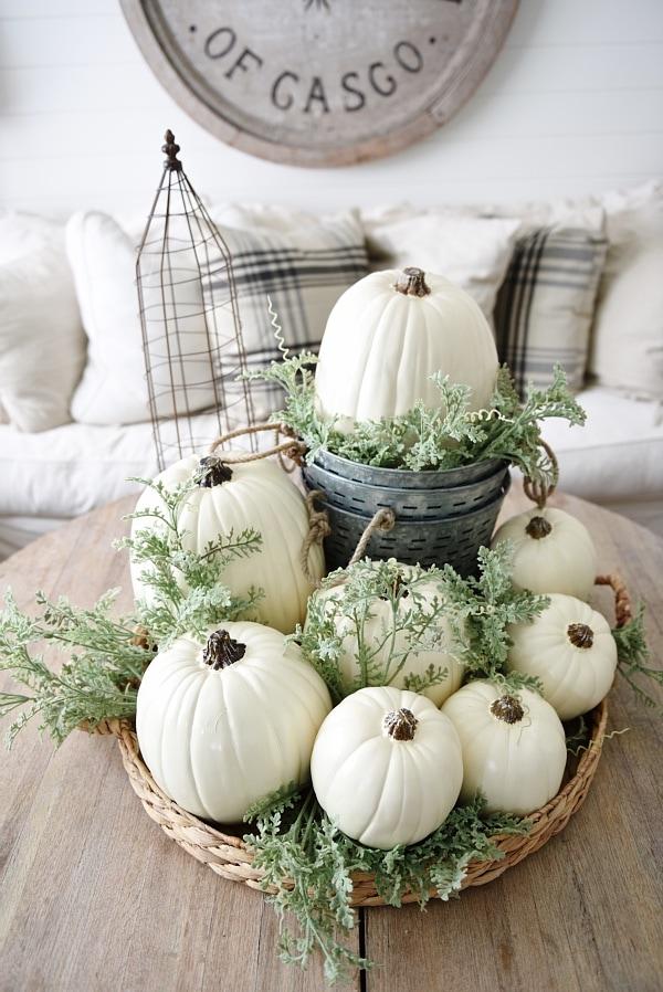 5 Ways to Bring Neutral Fall Decor to Your Home