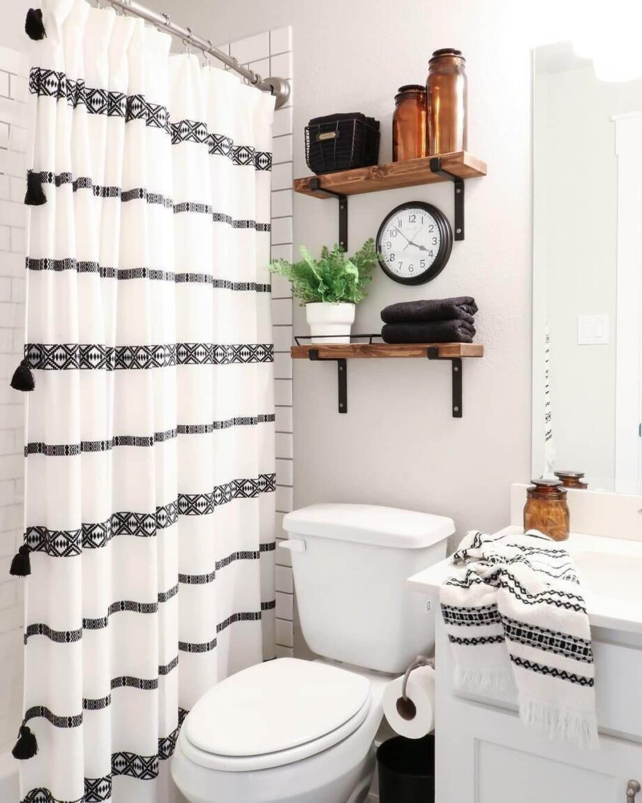 Looking for a great bathroom remodel idea? These 15 gorgeous bathroom remodels will help you squeeze maximum design style into a small space. Dig in and enjoy.