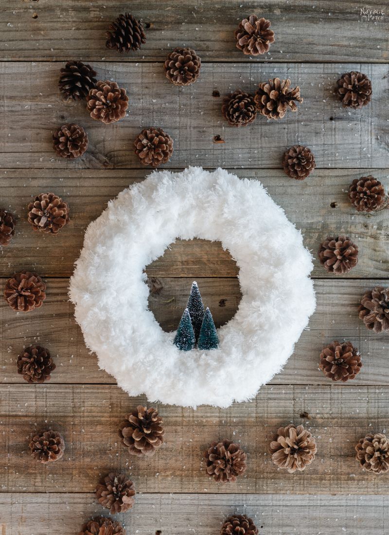 https://www.artsandclassy.com/wp-content/uploads/2022/12/DIY-Dollar-Store-Mop-Wreath-ff001.jpg