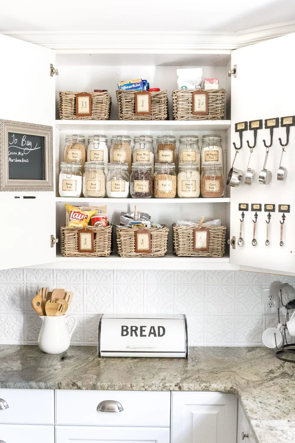 12 SMALL KITCHEN ORGANIZATION IDEAS 