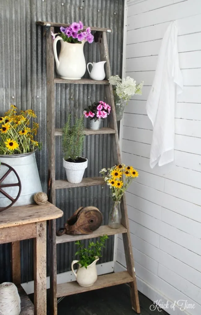 This spring, try incorporating flower pots and pot decor into your DIY front door decorations. Utilize a wreath hanger to hang two or three matching potted plants. Stand out from the crowd with some DIY wreath hanger door decorations. Challenge the traditional norms by changing out wreaths and add flower pots for a pop of color. 