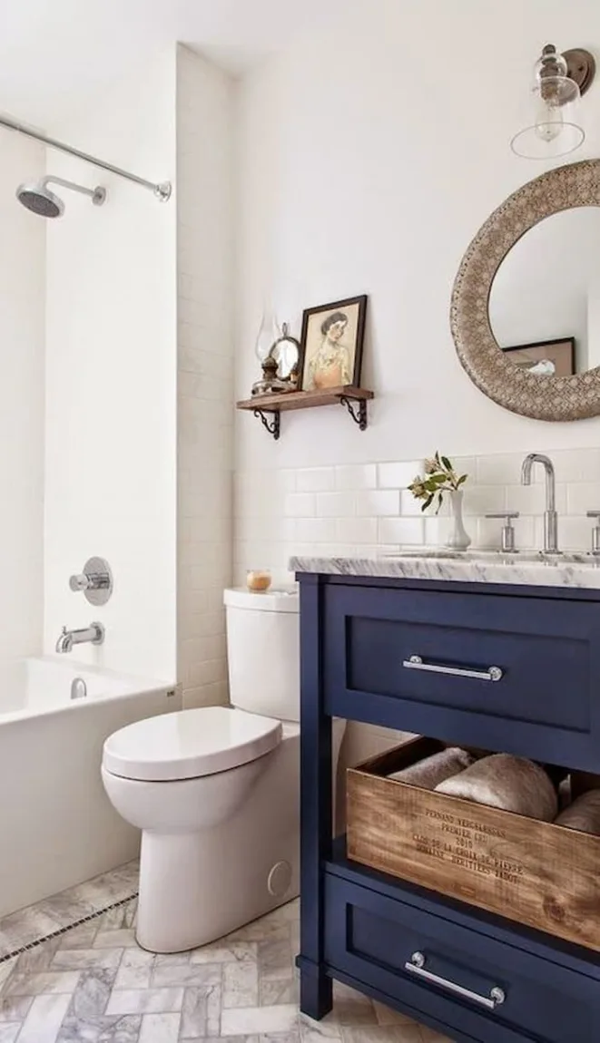 8 Essential Tips for Decorating a Navy Blue Bathroom on a Tight Budget - Marble Countertops