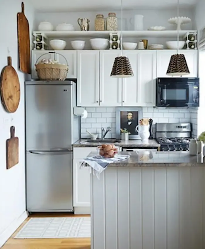 Make The Most Of Your Space In A Small Kitchen - The Glamorous Gleam %