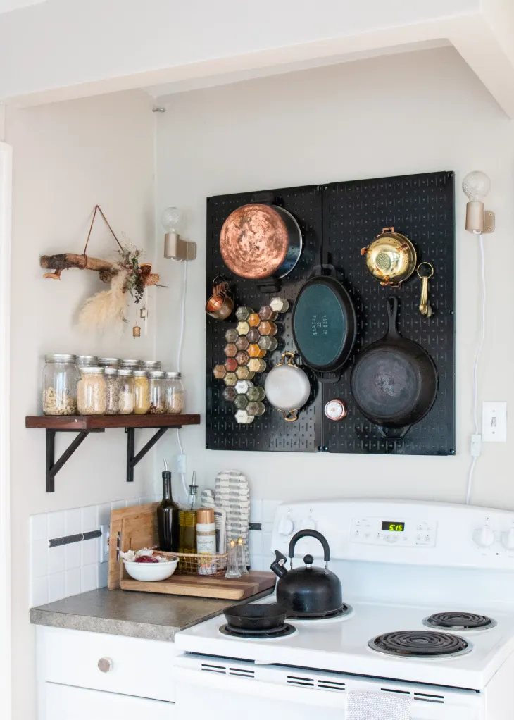 https://www.artsandclassy.com/wp-content/uploads/2023/04/13-Clever-Tricks-to-Make-Your-Small-Kitchen-Look-Bigger-Storage-Space.webp