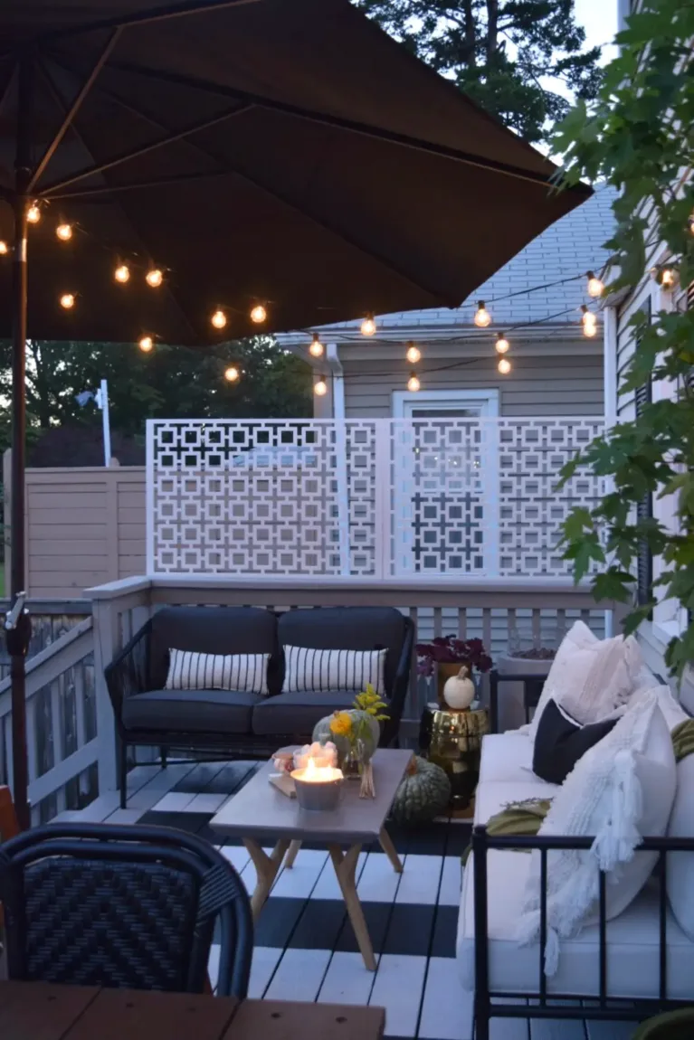 Whether you're a seasoned DIYer or just starting out, our collection of 15 back porch ideas will help you turn your outdoor space into a stunning oasis. Discover budget-friendly tips and tricks to elevate your porch game today!