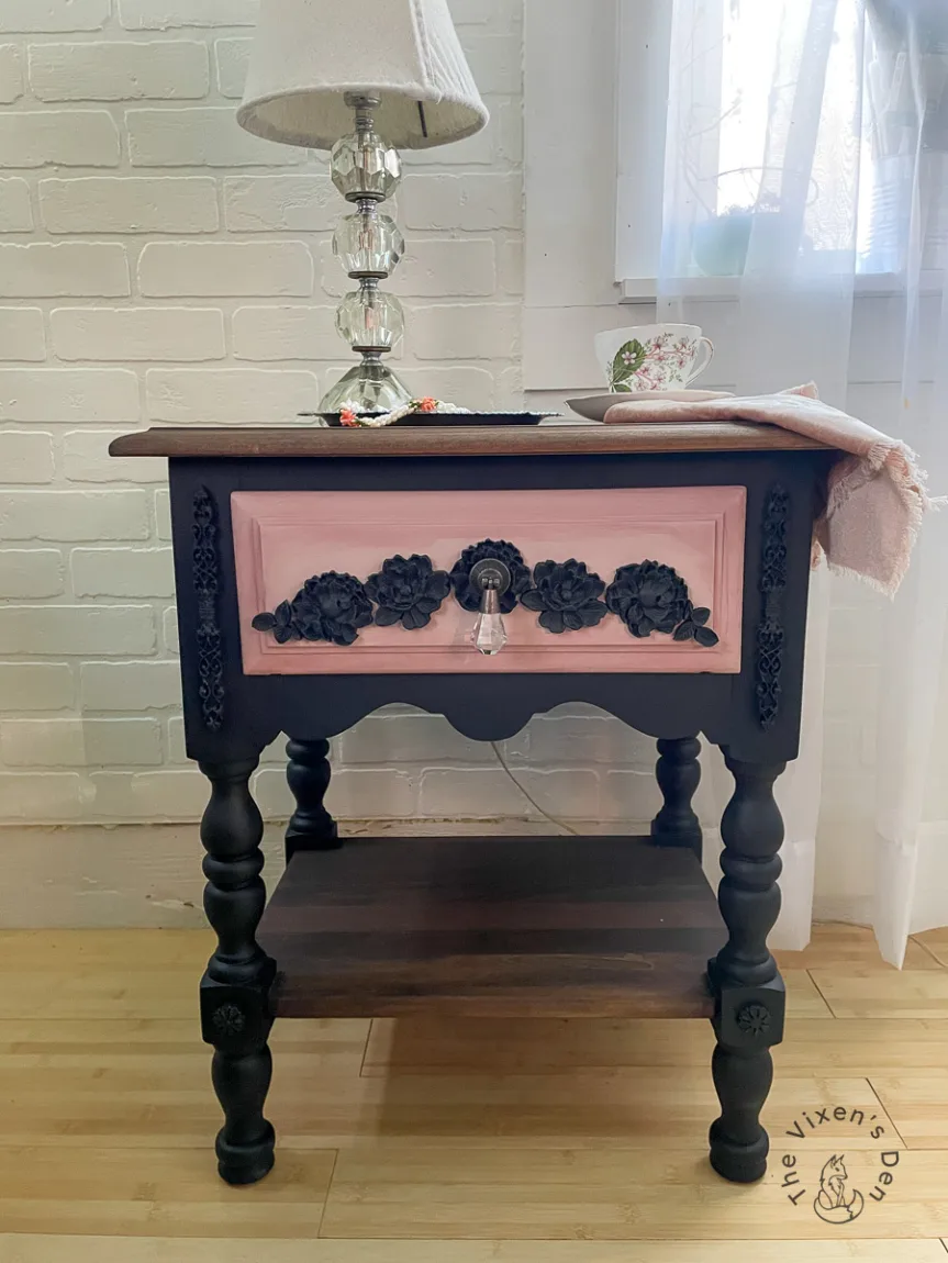 Table Makeover With Chalk Paint and Gel Stain