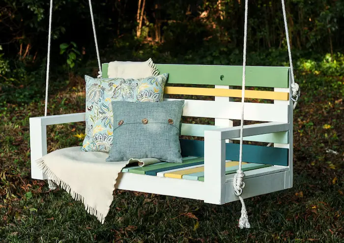 Upcycle with Style - Easy Beginner DIY Pallet Projects for Home Decor - Pallet Swing
