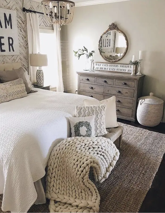 Revamp your bedroom with these 15 affordable ideas for a farmhouse-style makeover. Achieve a cozy and inviting space without breaking the bank.
