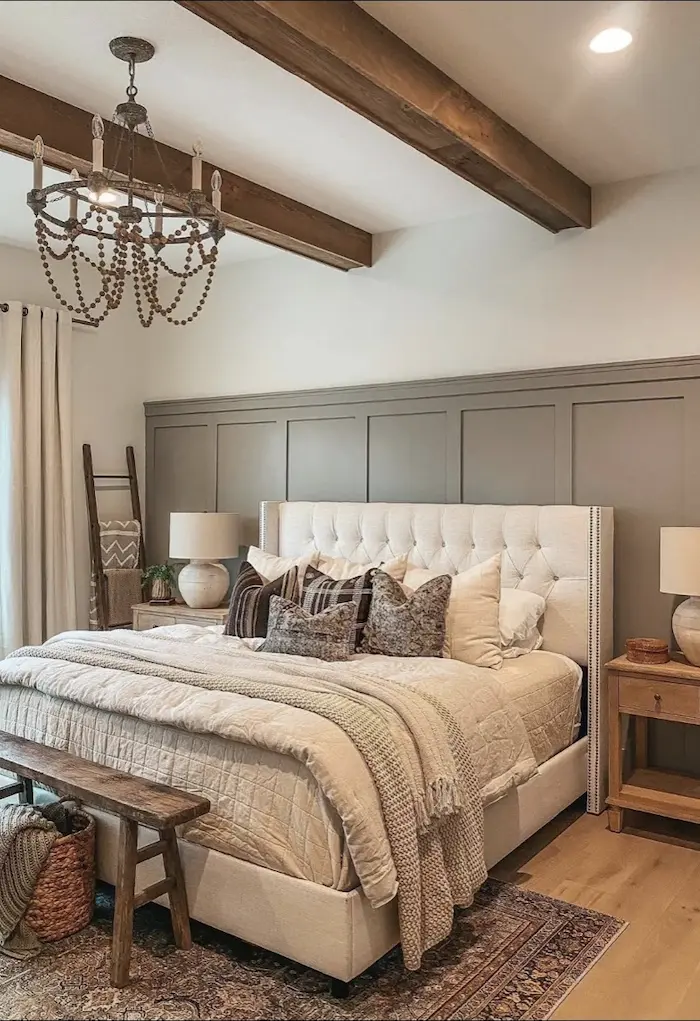 Transform your bedroom into a modern farmhouse oasis without overspending. Discover 15 affordable ideas to capture the perfect blend of styles.
