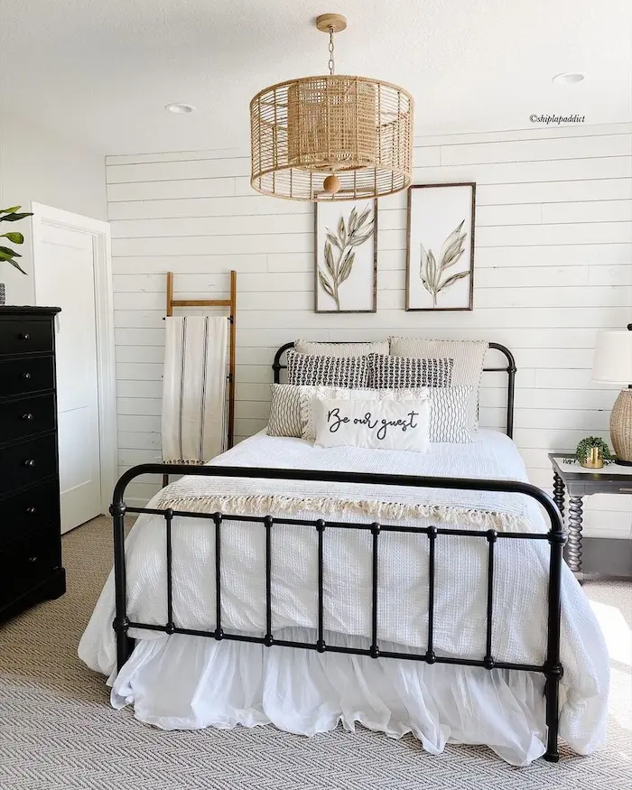 Get inspired with 15 affordable ideas to create a cozy farmhouse bedroom. Capture the essence of rustic charm without straining your wallet.
