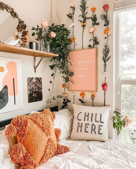 Bold & Beautiful: Making a Statement with Color in Your Dorm Room Aesthetic