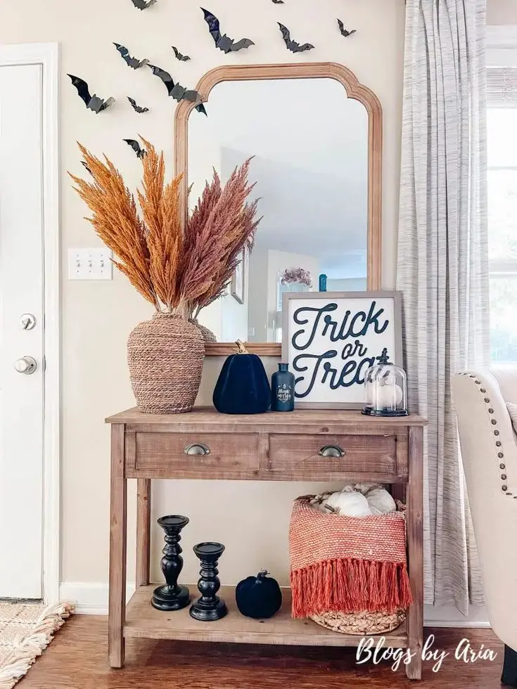 Create an entryway that's warm and inviting for the fall season. Explore these decor ideas now.
