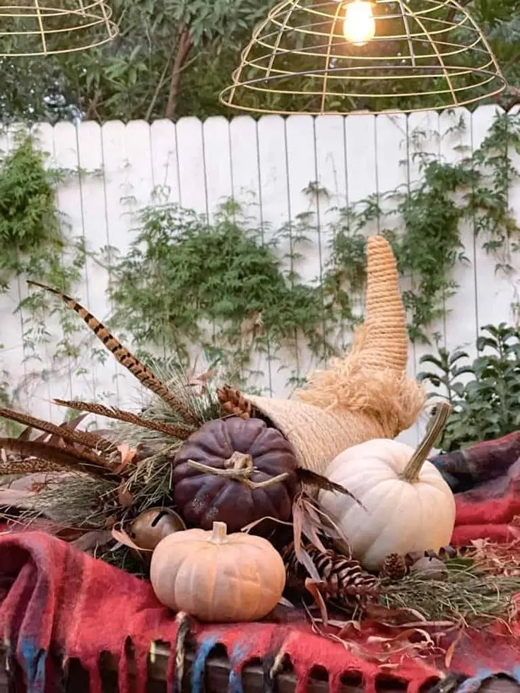 Fall Outdoor Decor: Nature-Inspired Elegance. Infuse your outdoor decor with nature-inspired elegance this fall.
