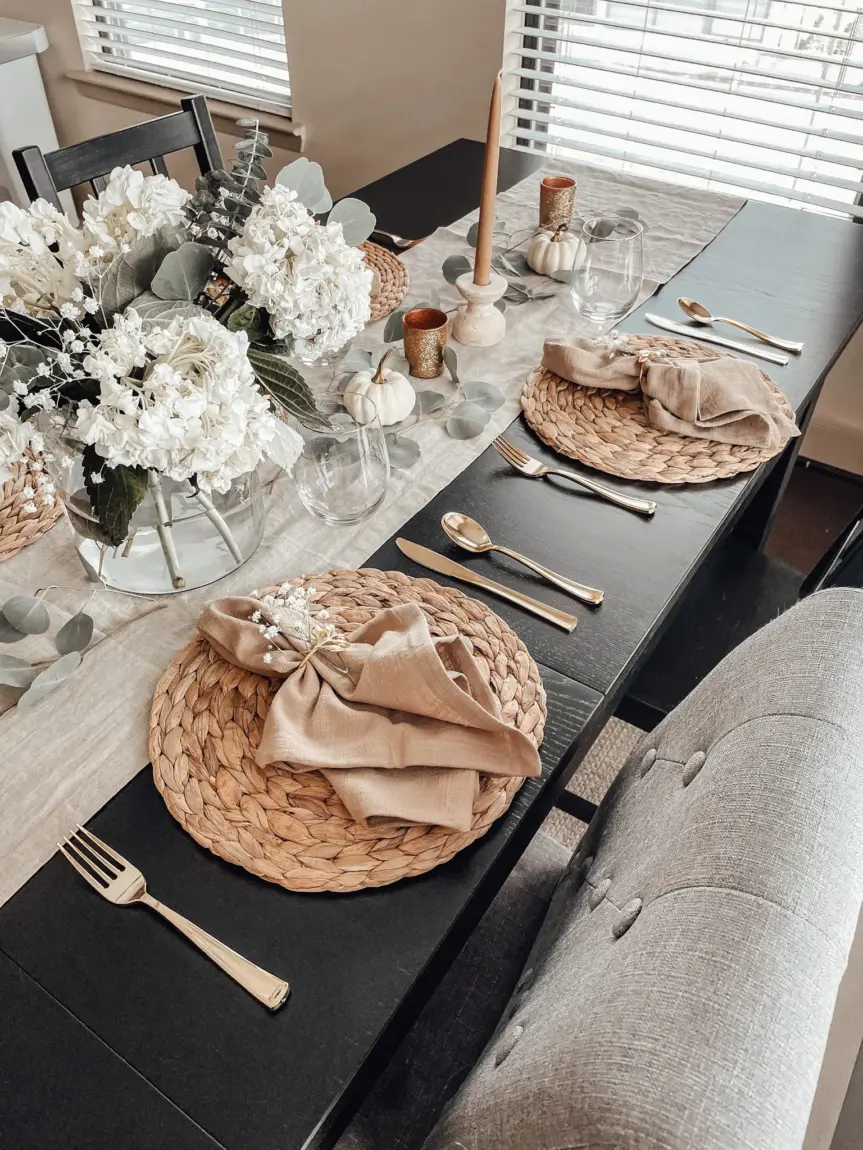 Elegant Thanksgiving Table Centerpieces	