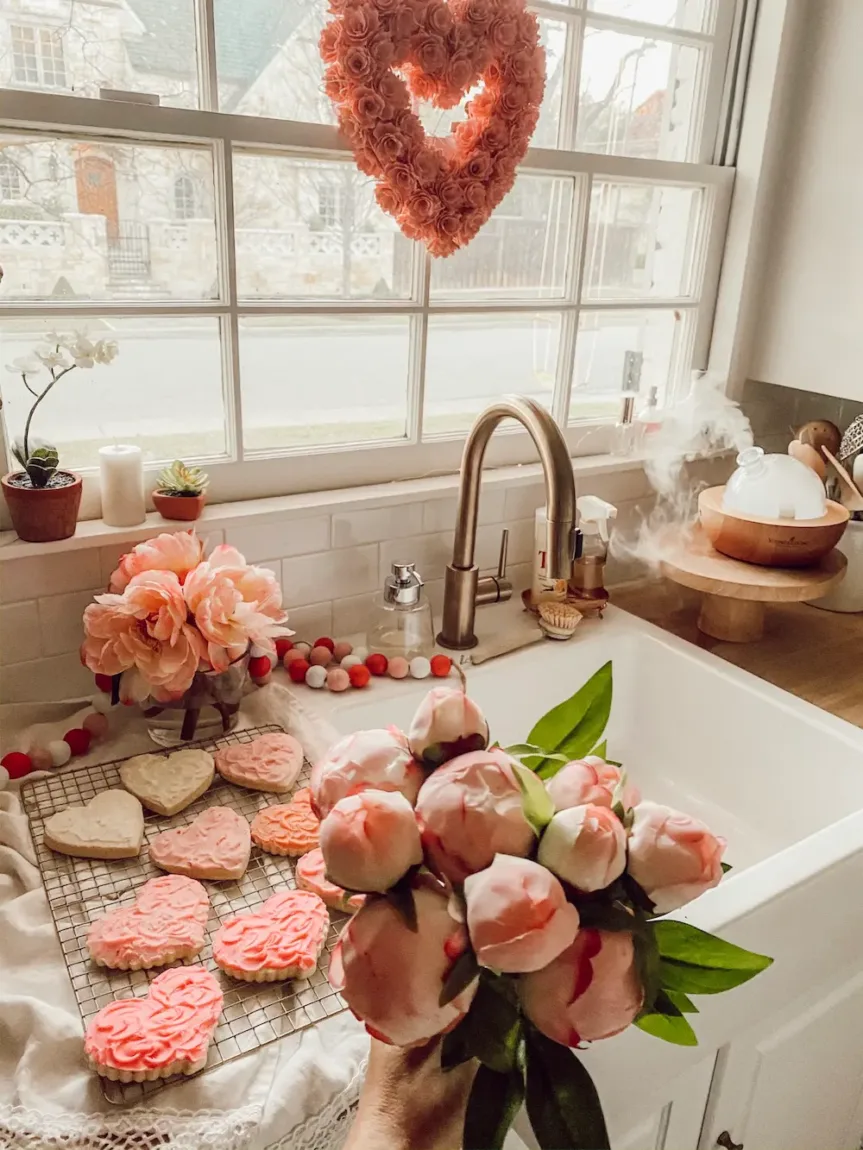 Embrace subtle romance with these understated Valentine's Day decor ideas for your kitchen. Add a touch of love without overwhelming your space with these elegant suggestions.
