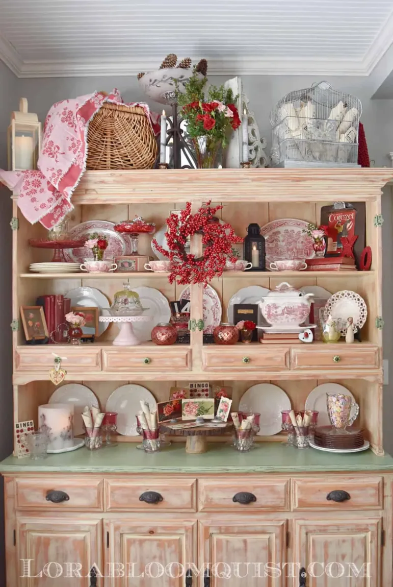 Explore the charm of vintage with our curated collection of Valentine's Day decor ideas. Transform your space into a haven of timeless romance.
