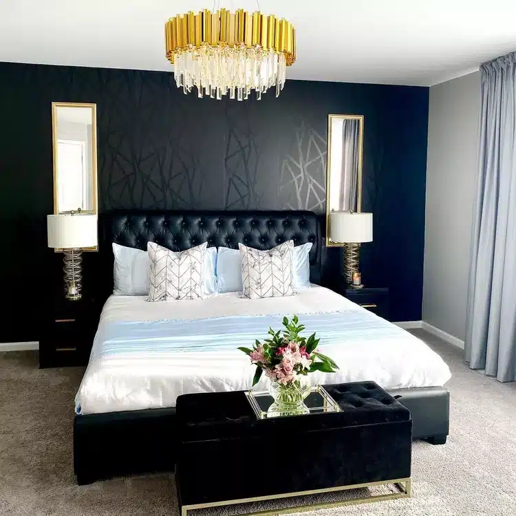 Black Bedroom Decor: Accent Wall Ideas	