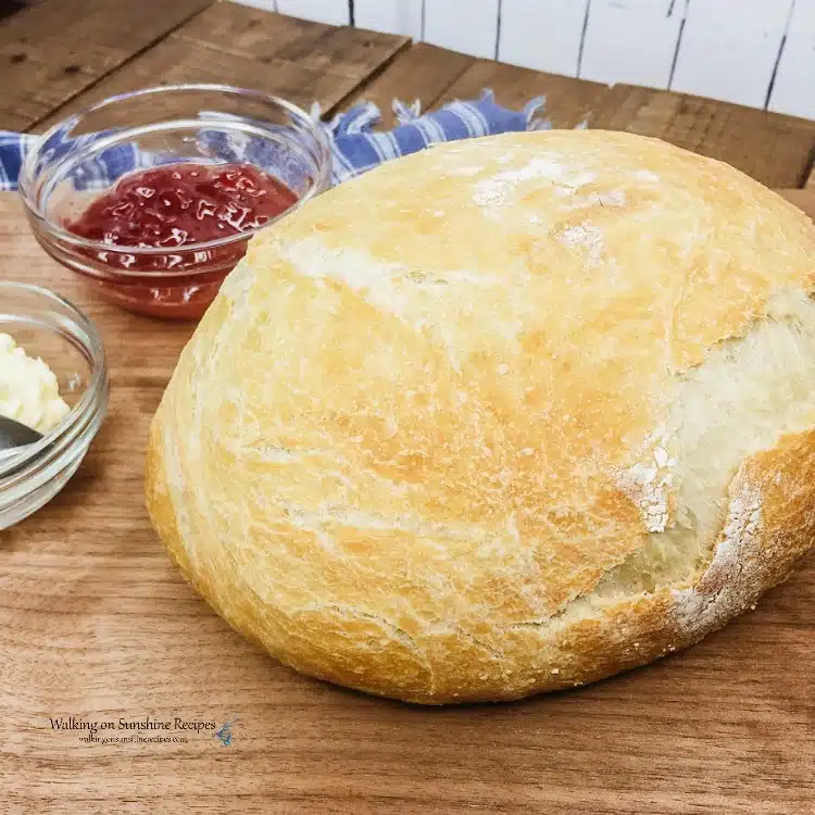 Le Creuset No Knead Bread