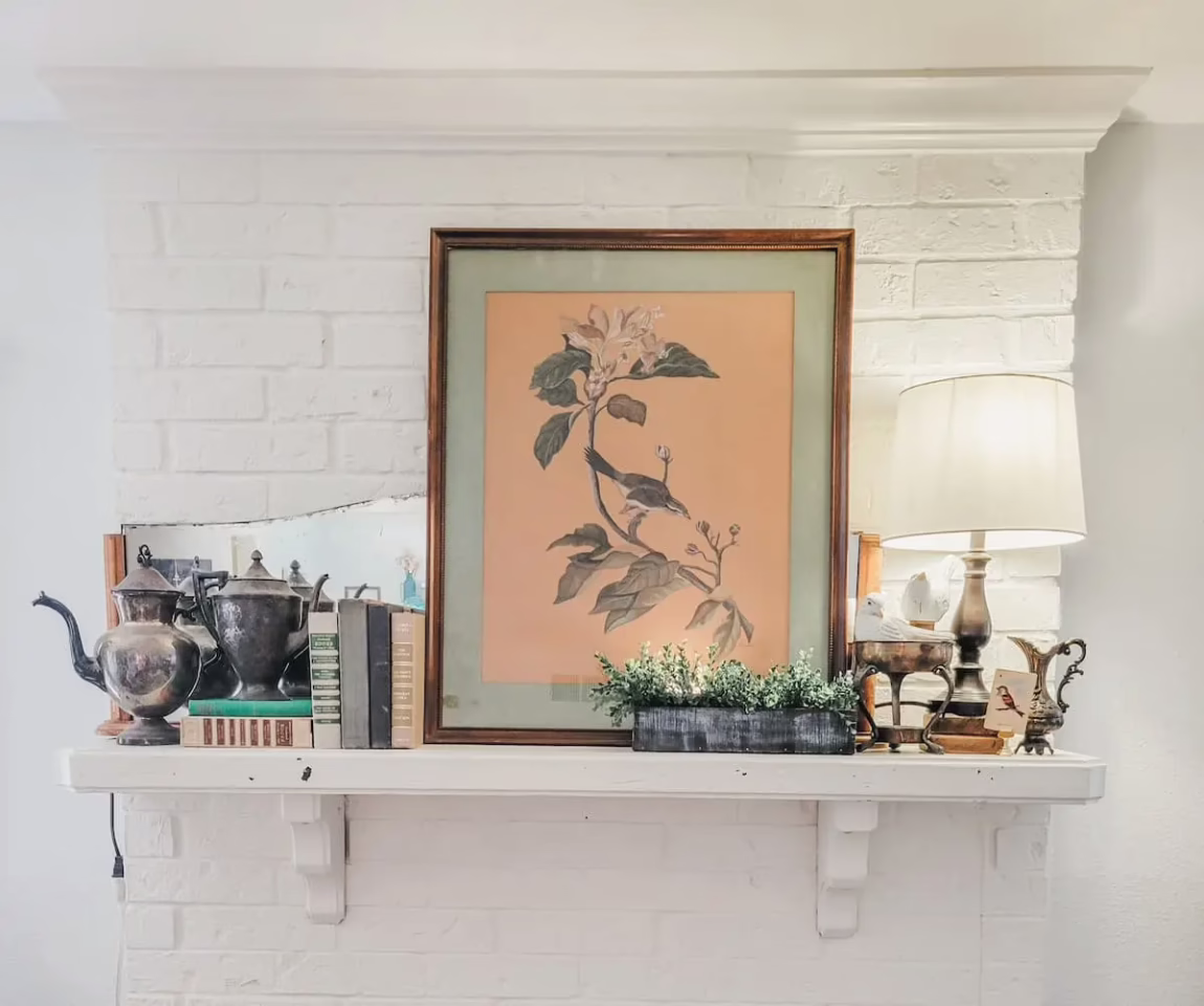 A Cozy and Simple Fall Mantel Without Pumpkins